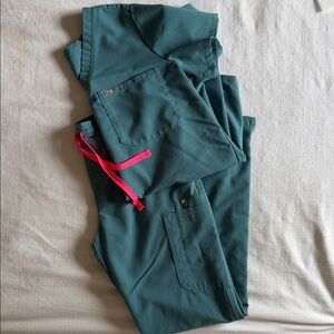 FIGS Hydrogreen Scrub Set - Size Small